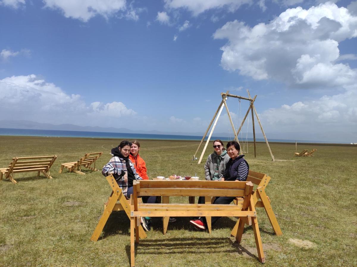 Yurt Camp Ali-Nur At Lake Song-Kol Юрточный Лагерь Али-Нур Озеро Сон-Куль Сон-Куль Кыргызстан Нарын Kyrgyzstan Naryn Exterior foto